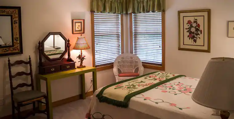 peaceful bedroom